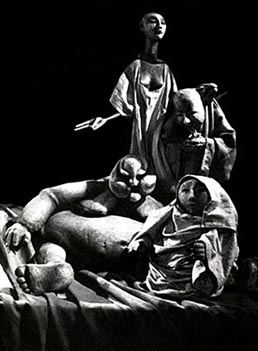 Szene aus Eric Bass Stück „Sand“