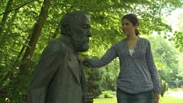 Vivien an der Storm-Statur